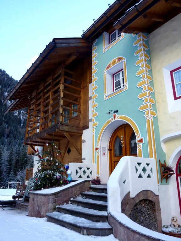 Appartamenti Majon Sotroi Кампителло-ди-Фасса Экстерьер фото